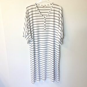 Dwell + Slumber Valencia Striped Caftan Made in USA - Black & White - M/L